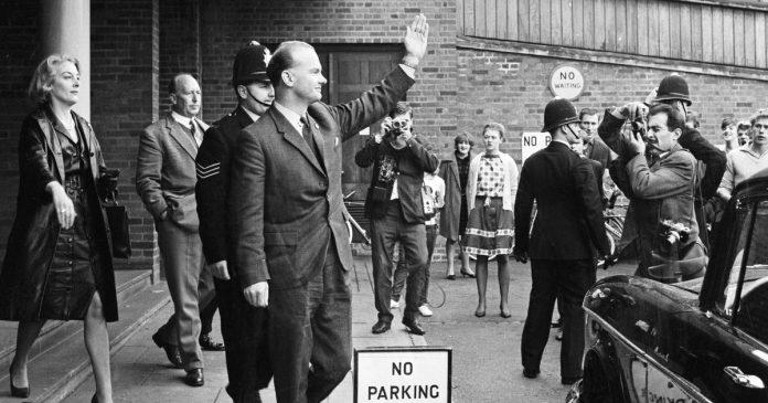 Coventry neo-Nazi teacher who wed Christian Dior's never taught in city secondary school
