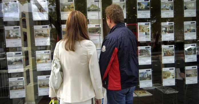 Property experts name five things you must do before buying first home
